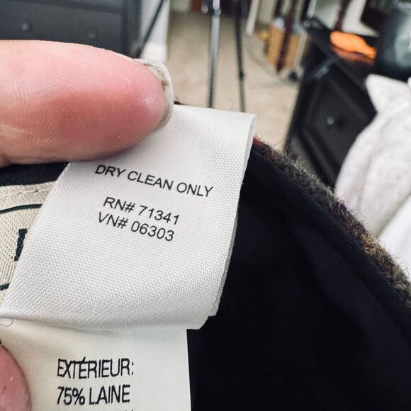 L.L. Bean wool Skirt 4P Green Plaid Christmas Wool - Picture 6 of 8